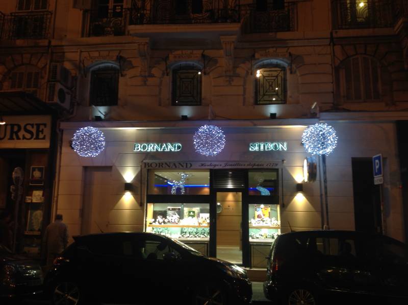 Création de décoration de Noël à Monaco 